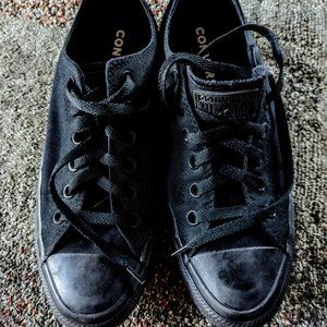 Converse Chuck Taylor All Star Low Top, Black EXCELLENT,  size 9 Women/7 Men